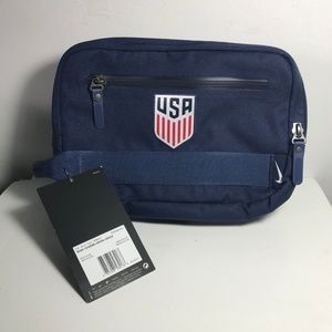 Rare Nike Team USA Soccer Player Issued Travel Bag